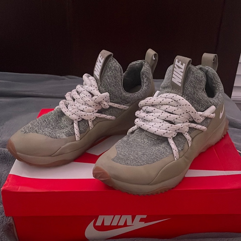 worn twice, still in great condition